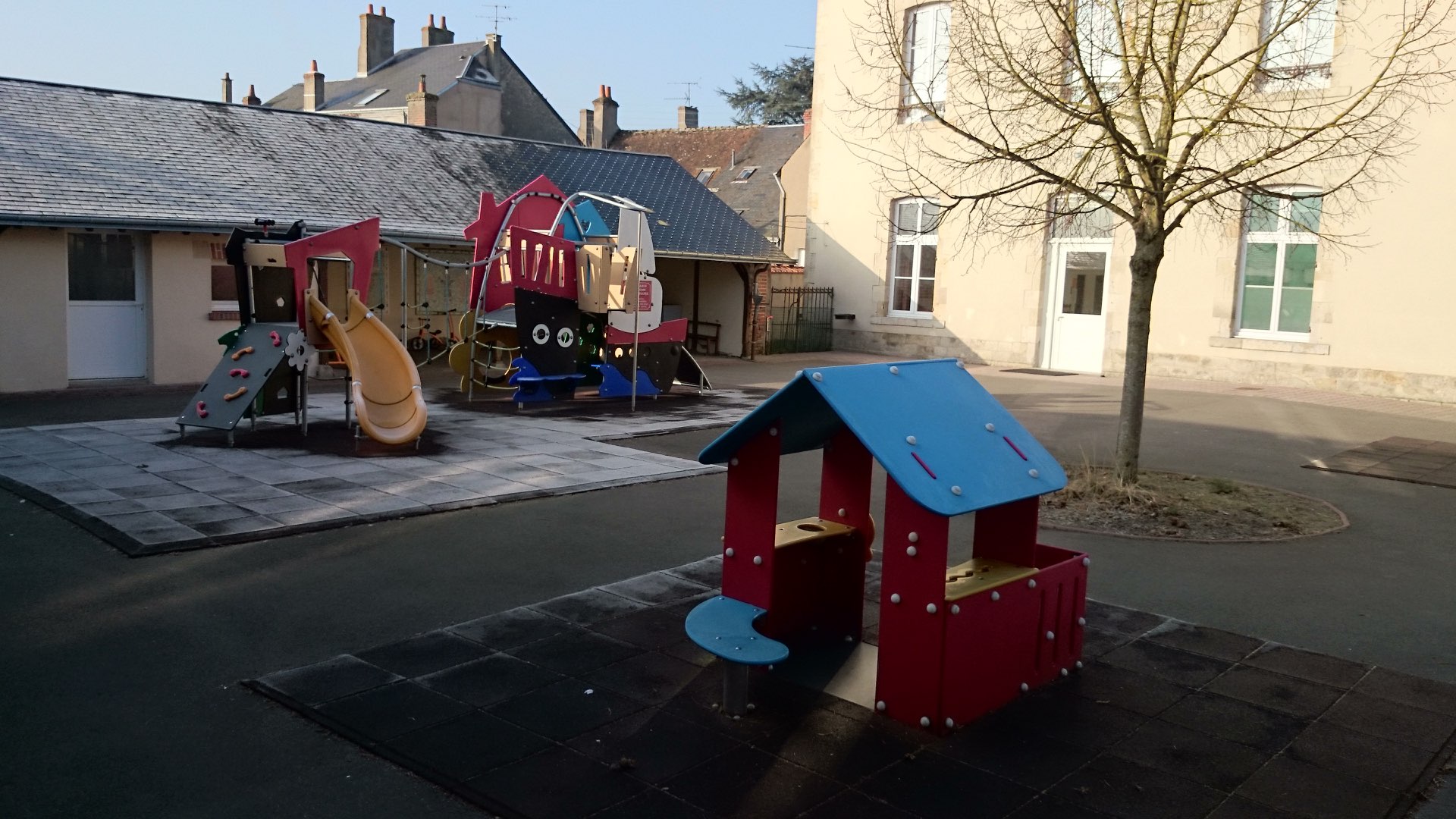 Ecole Privée Saint Joseph Maternelle et élémentaire Neuvilleaux